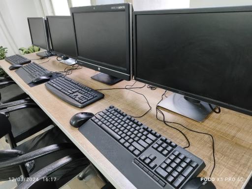 عکس آموزشگاه کامپیوتر حسابداری برنامه نویسی توانا شهرری