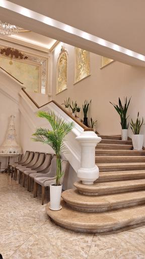 عکس تالار رستوران حاج رحیم