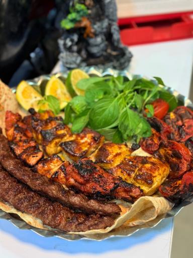 عکس غازی کباب قاجار