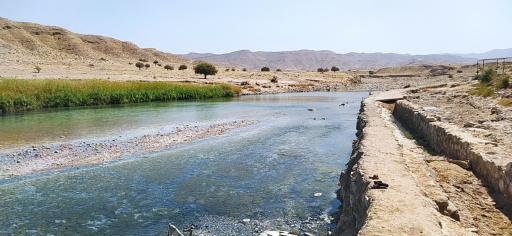 عکس چشمه آبگرم گلگیر