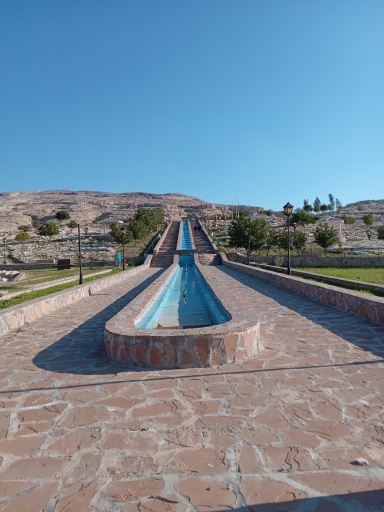 عکس چشمه آبگرم گلگیر