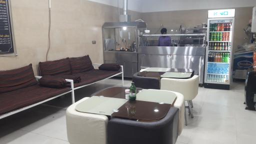 عکس فست فود رهگذر 