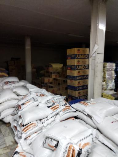 عکس فروشگاه پخش مواد غذایی حاج مجید ایلداری