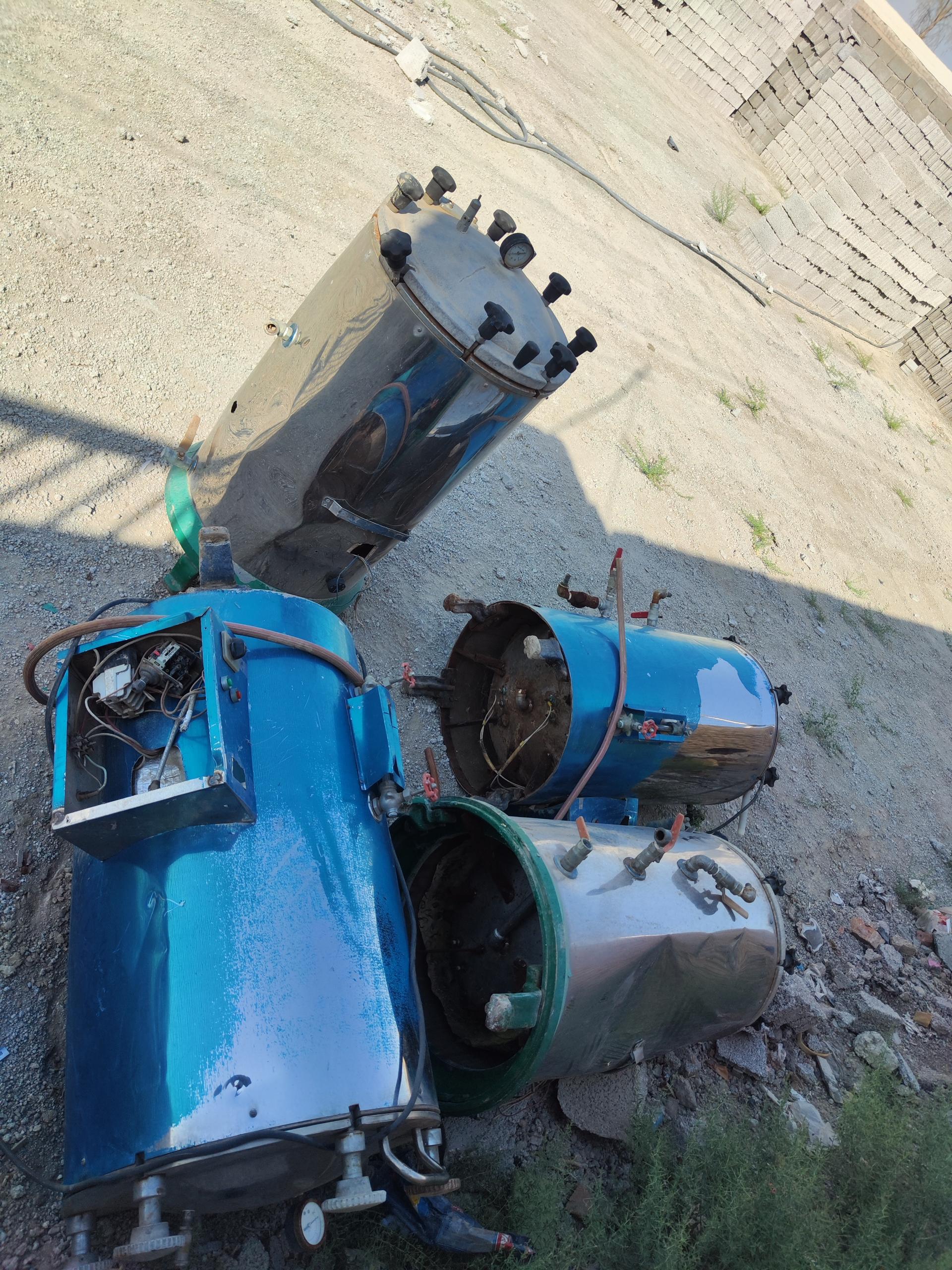 عکس خریدار عمده و جزئی انواع ضایعات