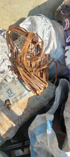 عکس خریدار عمده و جزئی انواع ضایعات