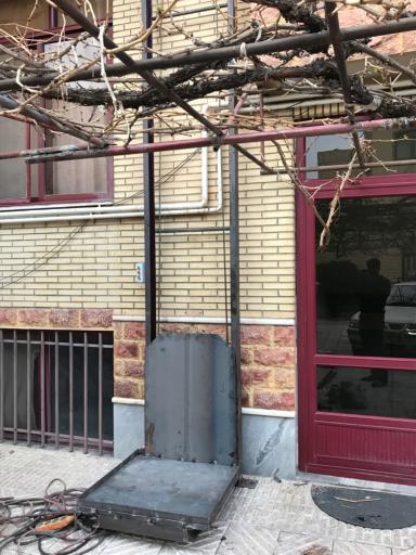 عکس بالابر گلنارى 