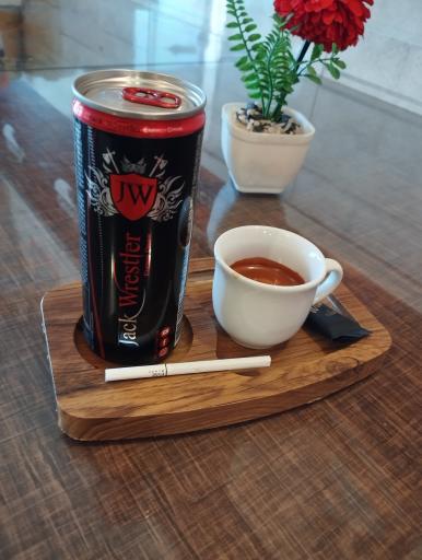 عکس کافه عالیجناب