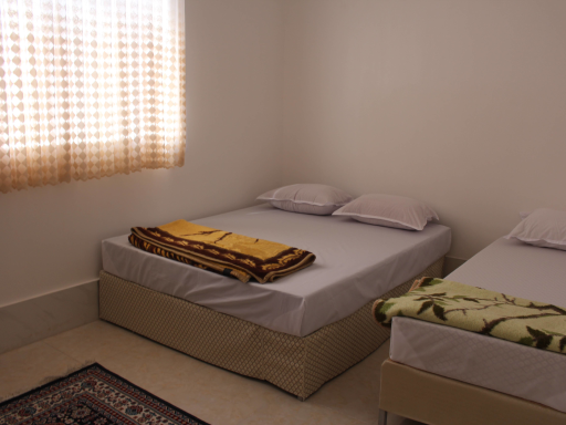 عکس مهمانپذیر آقاجون 