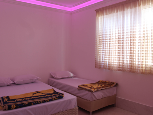 عکس مهمانپذیر آقاجون 