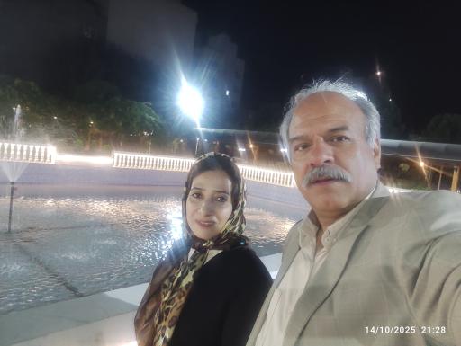 عکس رستوران گلها بانک ملی