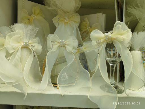 عکس لوازم بله برون و بادکنک آرایی بلوبالونز