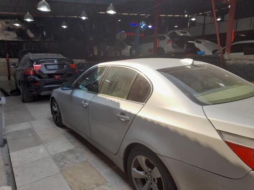 عکس تعمیرگاه بی ام و ژرمن مانستر