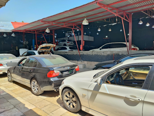 عکس تعمیرگاه بی ام و ژرمن مانستر