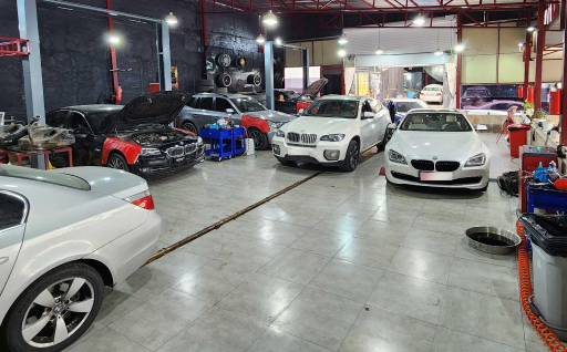 عکس تعمیرگاه بی ام و ژرمن مانستر