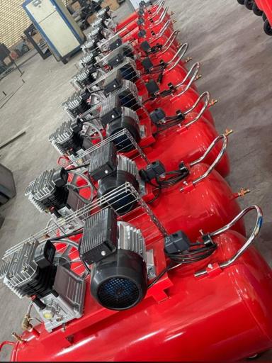 عکس پمپ باد مخزن آراد طاهری 