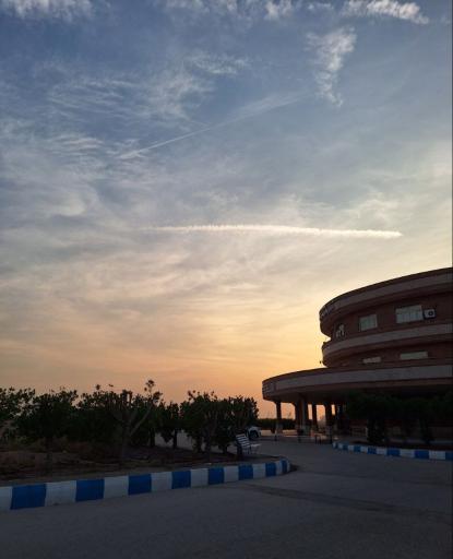 عکس دانشکده علوم دریایی و اقیانوسی