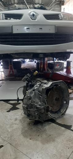 عکس تعمیرگاه گیربکس اتوماتیک سیان 