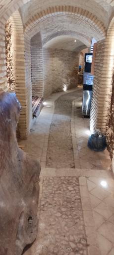 عکس مجموعه زیرزمینی دروازه مهریز