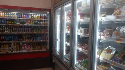 عکس فروشگاه افق کوروش 