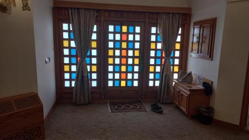 عکس هتل کاروانیکا