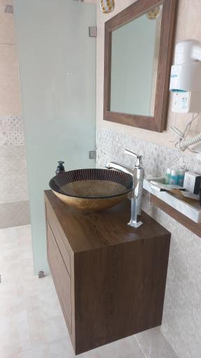 عکس هتل کاروانیکا