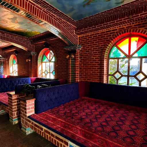 عکس  رستوران  و سفره خانه سنتی ایرانیان