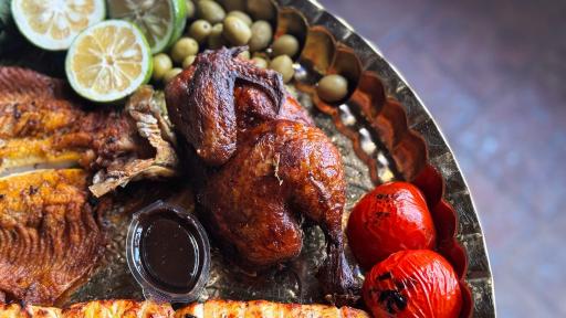 عکس  رستوران  و سفره خانه سنتی ایرانیان