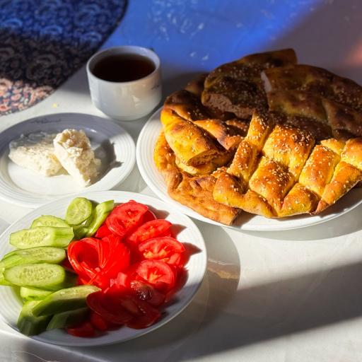 عکس  رستوران  و سفره خانه سنتی ایرانیان