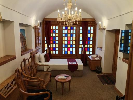 عکس هتل کاروانیکا