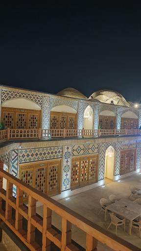 عکس هتل کاروانیکا