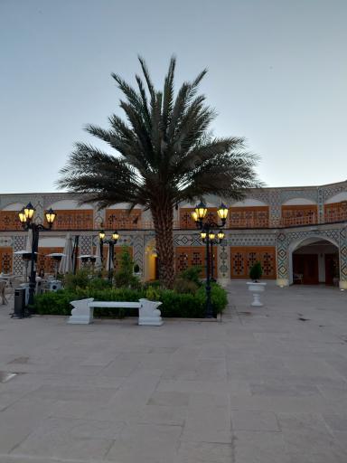 عکس هتل کاروانیکا