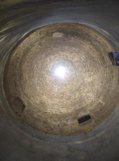 عکس مجموعه زیرزمینی دروازه مهریز