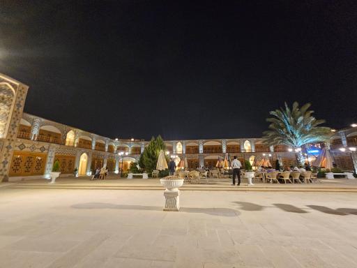 عکس هتل کاروانیکا