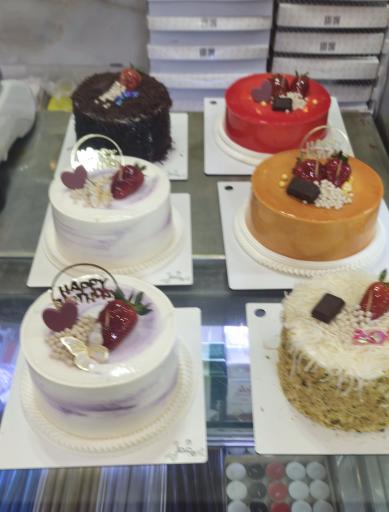 عکس شیرینی سرای معطر