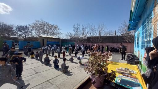 عکس دبیرستان متوسطه دوره اول شهید آیت