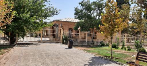 عکس مرکز شیراز شناسی