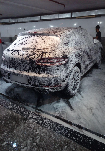 عکس کارواش وی آی پی پلاس