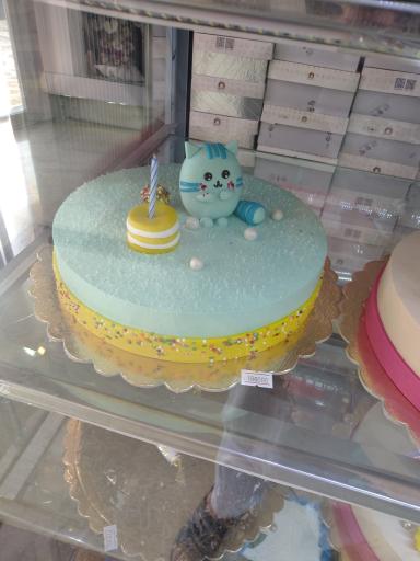 عکس شیرینی سرای معطر