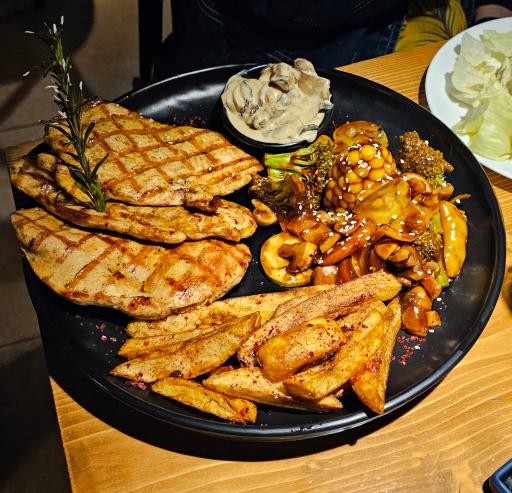 عکس کافه ژیوا