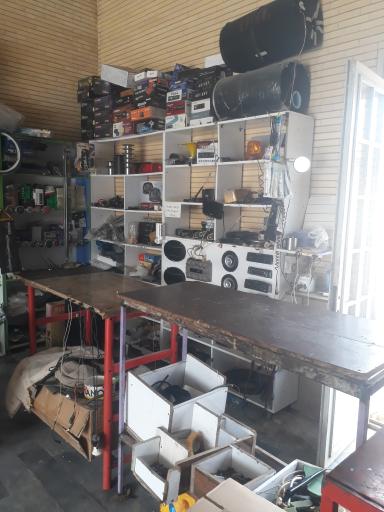 عکس برق خودرو و استارت دینام گلبهار