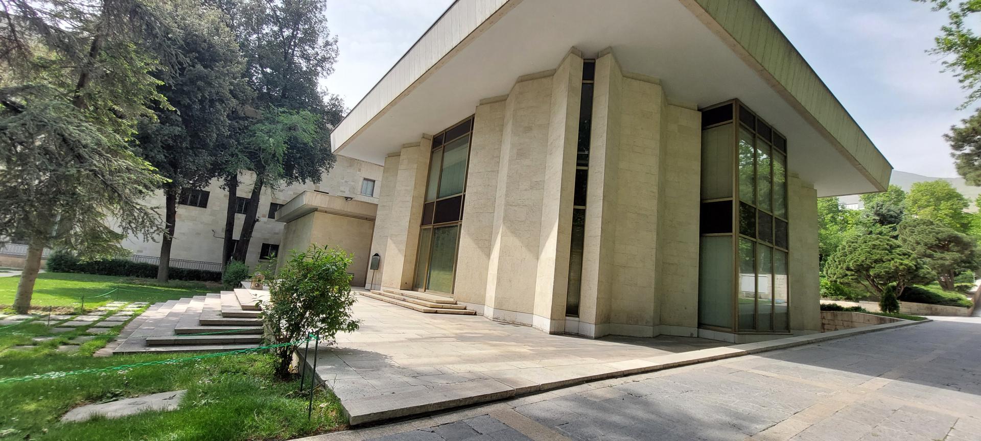 عکس کتابخانه اختصاصی