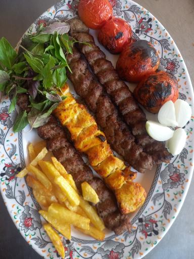 عکس رستوران مهدی نرماشیر