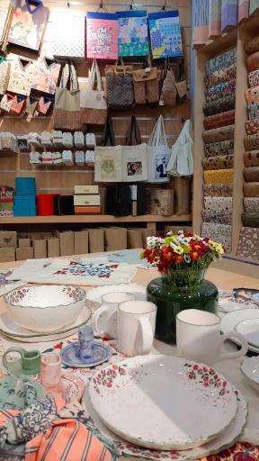 عکس شهر کتاب کاشان