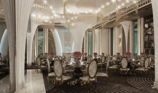 عکس تالار ایساتیس پالاس