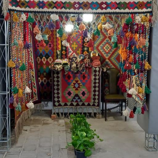 صنایع دستی روناس(فرش،گلیم)