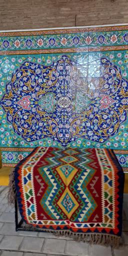 صنایع دستی روناس(فرش،گلیم)