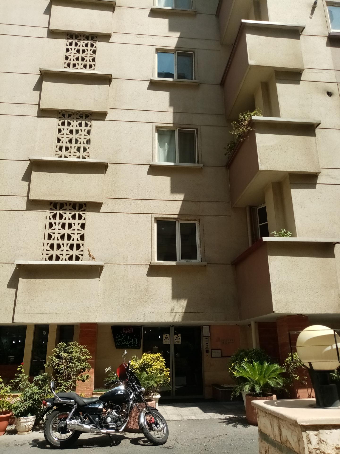 عکس مجتمع مسکونی سرو 8