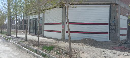 عکس مشاور املاک اندیشه 