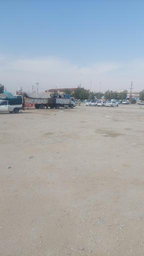 پارکینگ ساحل بندر گناوه 