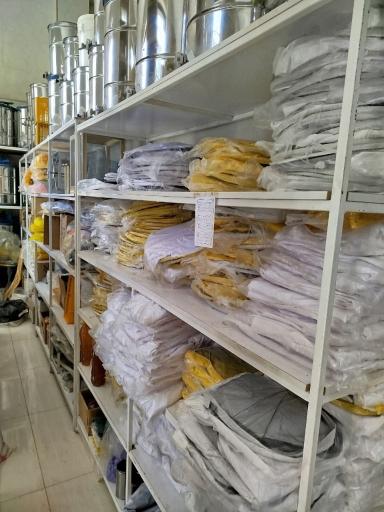 فروشگاه لوازم زنبورداری جهانی